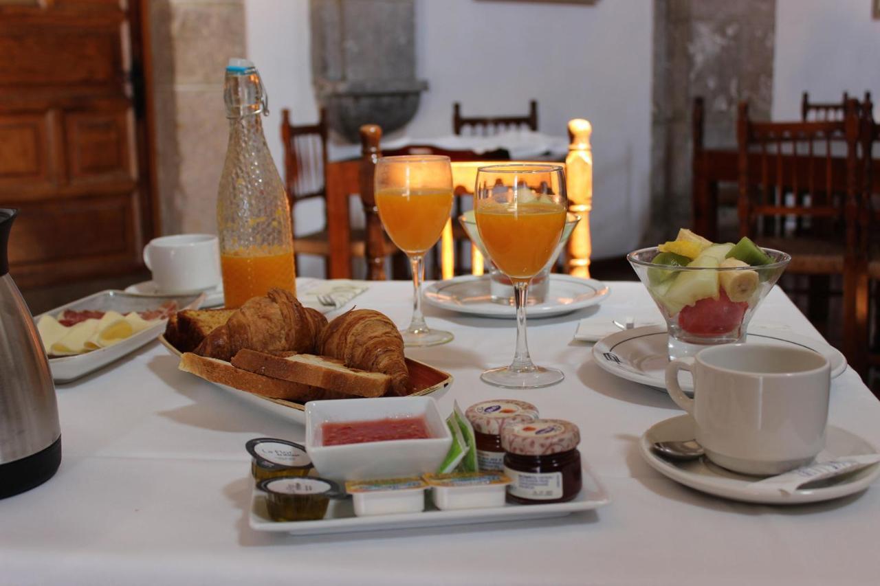 Don Paco Hotel Llanes Kültér fotó