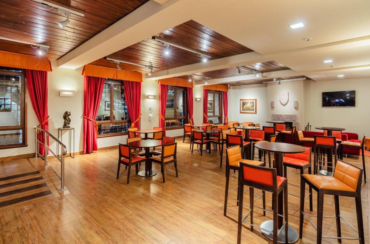 Don Paco Hotel Llanes Kültér fotó