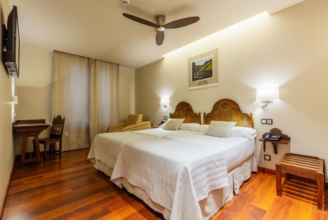 Don Paco Hotel Llanes Kültér fotó