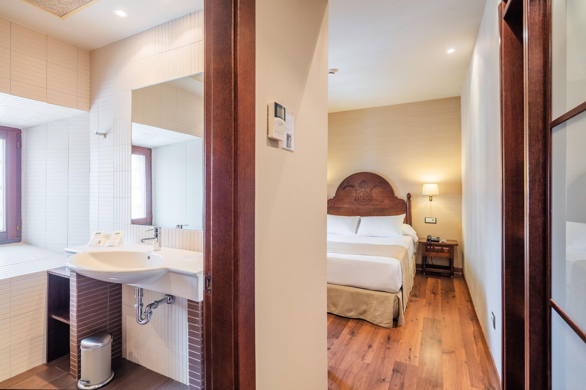 Don Paco Hotel Llanes Kültér fotó